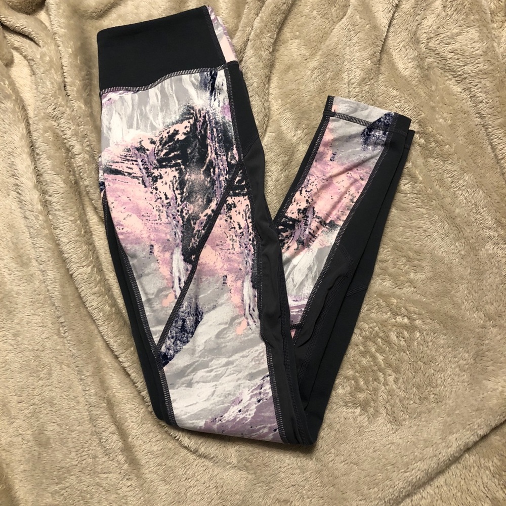 Zella Pattern Leggings